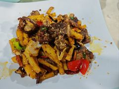 -YI PIN JU 一品居中餐厅 中国超市