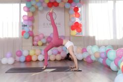 -亚太瑜伽普拉提学院