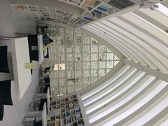 钟书阁-钟书阁(松江泰晤士小镇店)