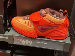-NIKE上海青浦优选体验店