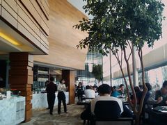周末起得晚大家都排队-洲际酒店·地平线全日餐厅HORIZON CAFÉ