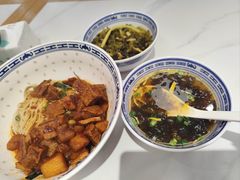 -鲁达面馆本帮风味(共康东路店)