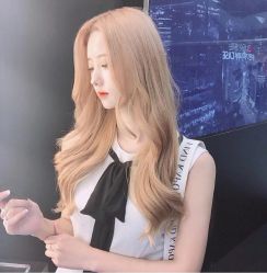 -MY WAY SALON