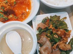 -老乡鸡(西岸凤巢店)