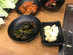 -肉甲韩国木炭烤肉(新壹街1店)