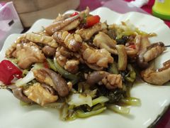 酸菜炒猪肚-阿弟早茶·家庭小炒·火锅(九村店)