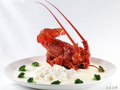 白雪藏龙-唐宫海鲜舫