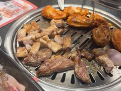 -炽城·烤肉名家(鸿达中央广场店)