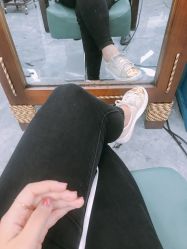 -V8潮牌·接发烫染连锁