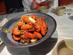 -肥肥虾庄·金牌油焖大虾(沙湖店)