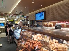 面包甜点陈列柜-山崎面包(静安久光店)