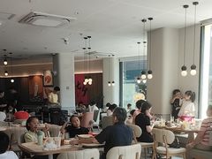 -必胜客(阿罗海店)