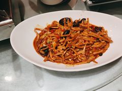 -辛香味烧鱼馆·非遗技艺·排骨红烧肉(光谷医药园店)