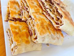 -虹海圣肉饼店家常菜馆