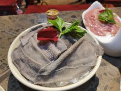 -渝大狮毛肚老火锅(解放碑店)