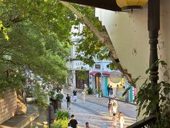 -猫的天空之城概念书店(杭州南宋御街店)