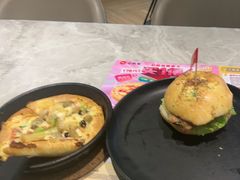 -必胜客(上海新南方商城PH店)