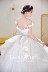 -Renee芮亦婚纱(原丽莎)