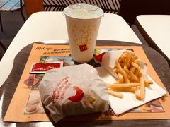 -麦当劳(中山八路店)