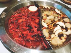 -卤校长重庆火锅(国兴店)