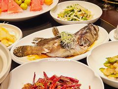 -鱼乐轩·俄罗斯海鲜直供餐厅(群力店)