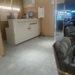 -一東造型烫发染发