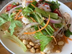 粉丝海鲜沙拉-mango tree芒果树泰国餐厅(青岛万象城店)