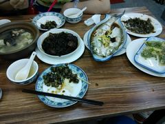 菜齐了，有个是另点的-梦江南