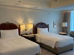 -广州富力丽思卡尔顿酒店