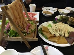 -重庆德庄火锅(体育中心店)