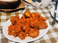 w招牌椒盐牛蛙-新大咀港式茶餐厅(宝山万达店)