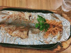 -老东镇啤酒屋海鲜加工·蒸汽海鲜·海鲜烧烤(台东店)