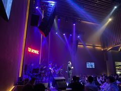 -TZ House音乐现场(来福士中心店)