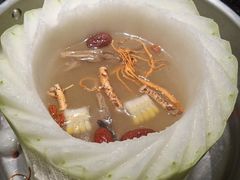 -得意咚瓜·顺德鱼生·冬瓜火锅(深圳首店)