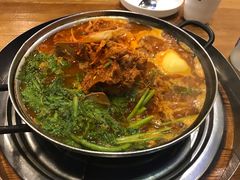 -喇喇排骨火锅·传统韩式脊骨汤(望京西园总店)