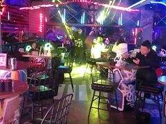 -UP嘻哈酒吧(粉巢店)