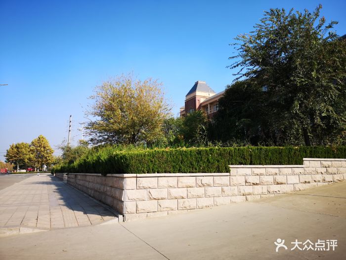 潍坊北海国际中学高中部图片 - 第2张