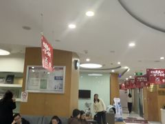 -雅悦齿科(顾村公园店)