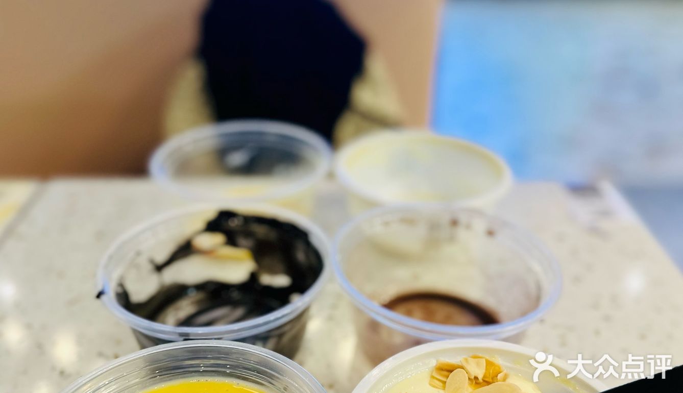 2024年第一次甜品自助🍨🍮五刷满记