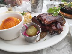 驰名烟熏嫩猪小排-Chili's Cafe&Bar奇利斯(滨江店)