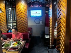 -左庭右院鲜牛肉火锅(金山万达店)