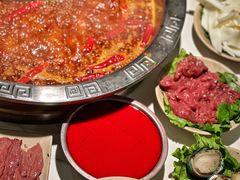 -朱氏胖子烂火锅(洪崖洞店)