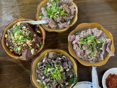 -小杨翘脚牛肉