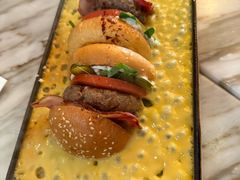 飞毯芝士浓酱铁板烧汉堡-the rug 飞毯 (朝阳公园店)