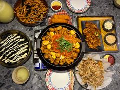 -七星布车休闲料理店