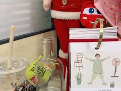 -瑞幸咖啡(八卦岭工业店)
