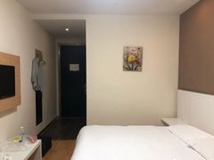 -如家酒店·neo(苏州园区博览中心唐庄地铁站店)