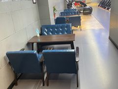 -开阳里游泳健身