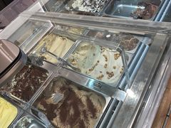 -VENCHI 闻绮(上海佛罗伦萨小镇店)