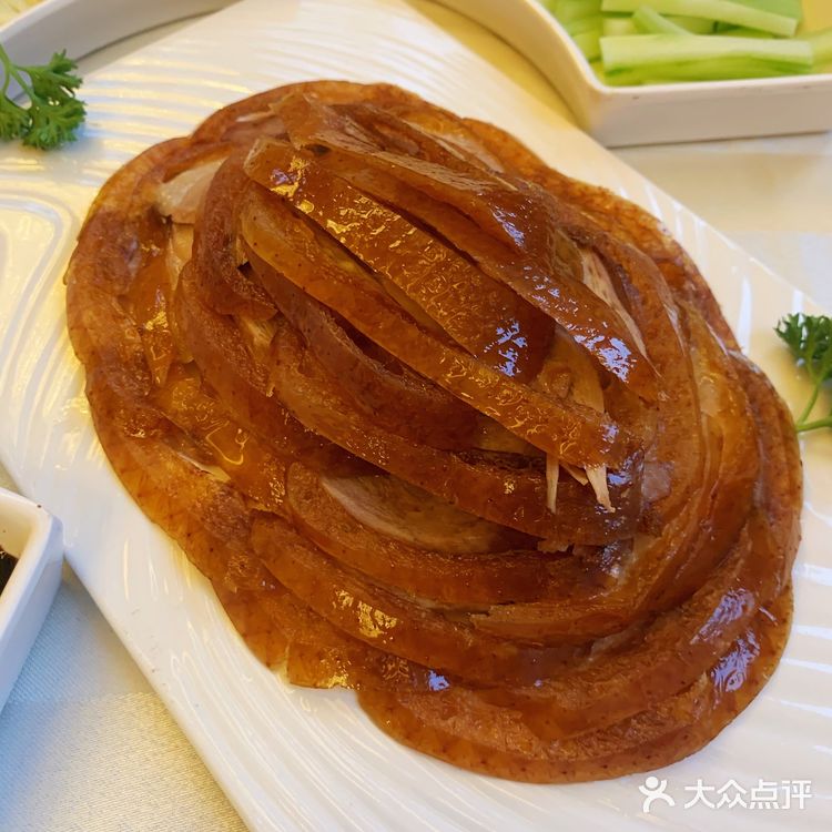 最地道的老北京烤鸭｜金百万烤鸭店